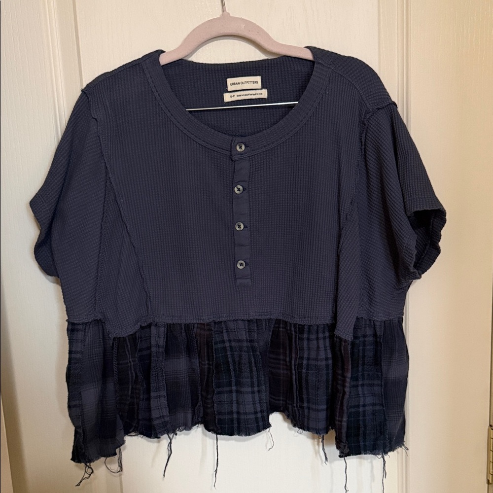 Urban Outfitters Ribbed Knit Top in Navy